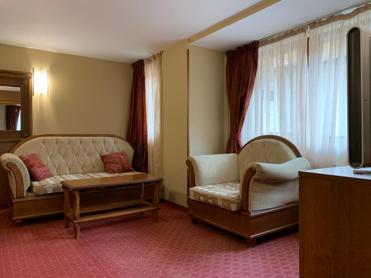Hotel Asteri Bansko - Organic Food From Small Local Farms By Asteri Hotels Bagian luar foto